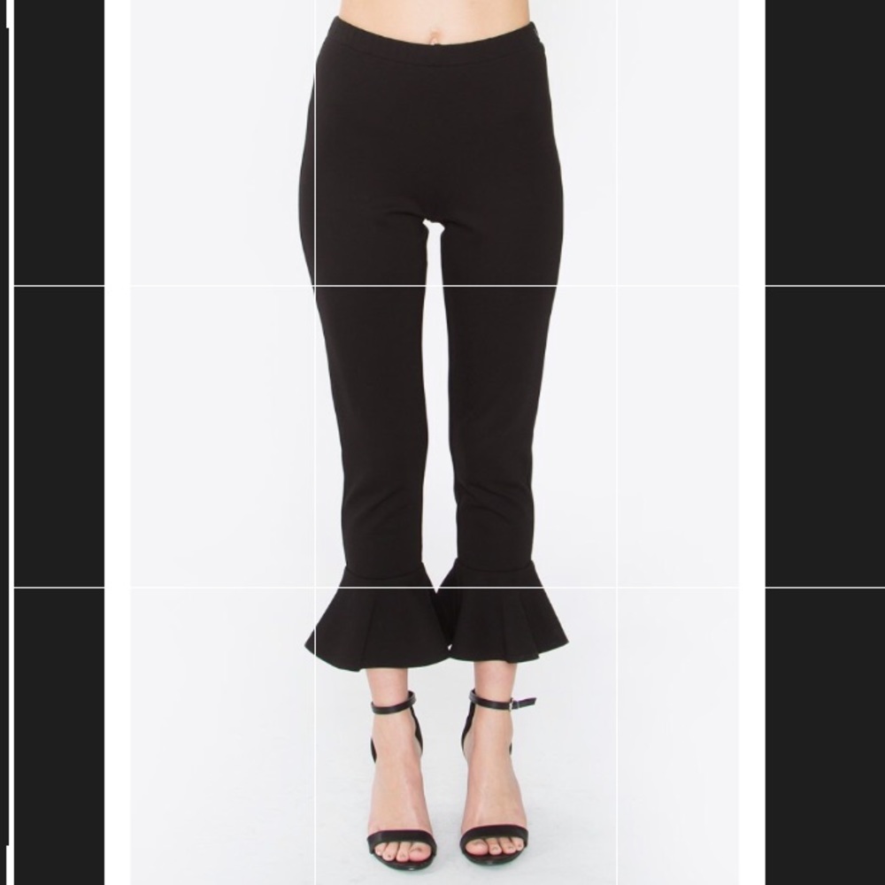 Black Frill Pants.